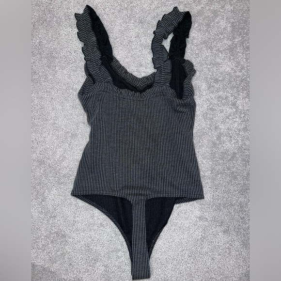 Pink Lily Gray Ribbed Ruffle Bodysuit - Picture 3 of 4